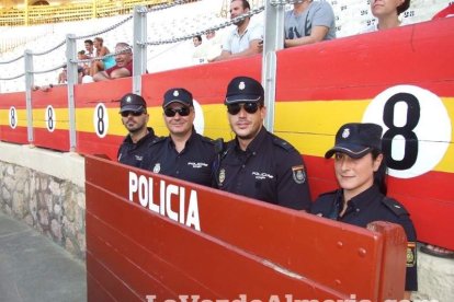 Espectáculo de Recortadores en la Plaza de Toros y bienvenida de la Casa Chopera a lor taurinos de EEUU en la Peña El Morato em la Feria d