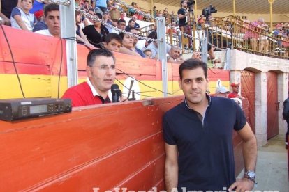 Espectáculo de Recortadores en la Plaza de Toros y bienvenida de la Casa Chopera a lor taurinos de EEUU en la Peña El Morato em la Feria d