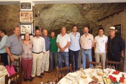 Espectáculo de Recortadores en la Plaza de Toros y bienvenida de la Casa Chopera a lor taurinos de EEUU en la Peña El Morato em la Feria d