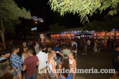 Caseta de Los 40 Principales y Guarapo Night en la Feria de Almeriía 2015. Fotos: Néstor Cánovas.