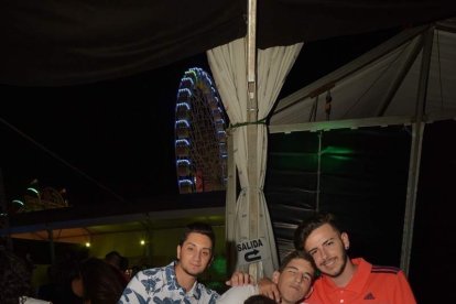 Caseta de Los 40 Principales y Guarapo Night en la Feria de Almeriía 2015. Fotos: Néstor Cánovas.