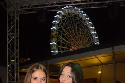 Caseta de Los 40 Principales y Guarapo Night en la Feria de Almeriía 2015. Fotos: Néstor Cánovas.