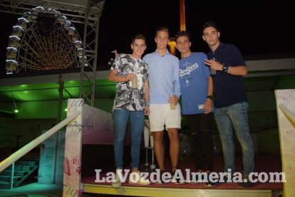 Caseta de Los 40 Principales y Guarapo Night en la Feria de Almeriía 2015. Fotos: Néstor Cánovas.