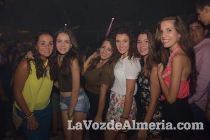 Caseta de Los 40 Principales y Guarapo Night en la Feria de Almeriía 2015. Fotos: Néstor Cánovas.