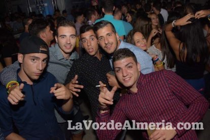 Caseta de Los 40 Principales y Guarapo Night en la Feria de Almeriía 2015. Fotos: Néstor Cánovas.