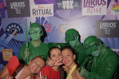 Caseta de Los 40 Principales y Guarapo Night en la Feria de Almeriía 2015. Fotos: Néstor Cánovas.