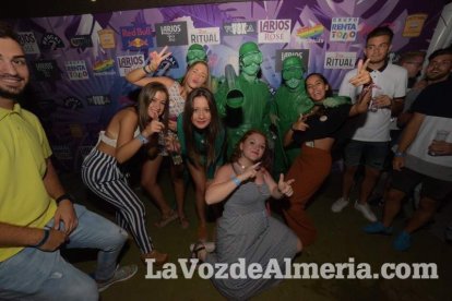 Caseta de Los 40 Principales y Guarapo Night en la Feria de Almeriía 2015. Fotos: Néstor Cánovas.