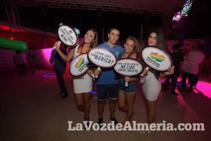 Caseta de Los 40 Principales y Guarapo Night en la Feria de Almeriía 2015. Fotos: Néstor Cánovas.