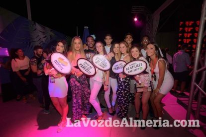 Caseta de Los 40 Principales y Guarapo Night en la Feria de Almeriía 2015. Fotos: Néstor Cánovas.