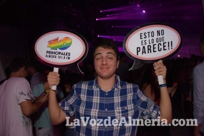 Caseta de Los 40 Principales y Guarapo Night en la Feria de Almeriía 2015. Fotos: Néstor Cánovas.