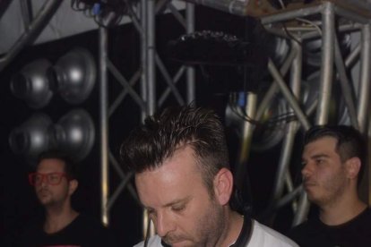 Caseta de Los 40 Principales y Guarapo Night en la Feria de Almeriía 2015. Fotos: Néstor Cánovas.