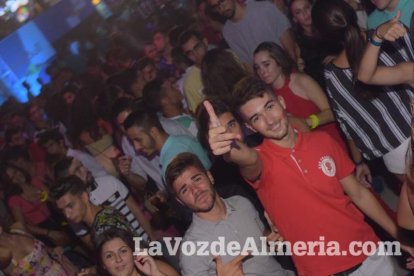 Caseta de Los 40 Principales y Guarapo Night en la Feria de Almeriía 2015. Fotos: Néstor Cánovas.