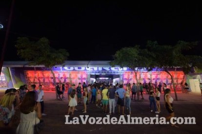 Caseta de Los 40 Principales y Guarapo Night en la Feria de Almeriía 2015. Fotos: Néstor Cánovas.