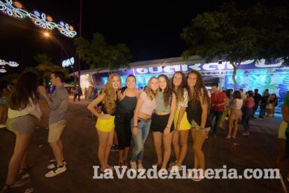 Caseta de Los 40 Principales y Guarapo Night en la Feria de Almeriía 2015. Fotos: Néstor Cánovas.