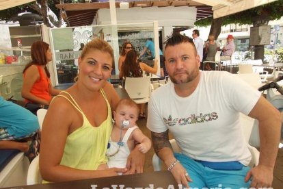 Feria del Mediodía en el ambigú de los 40 Principales y Kiosko del Mar.