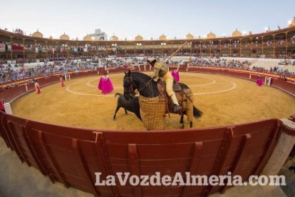 Festejo taurino con los toreros almerienses Torres Jerez y Ruiz Manuel.