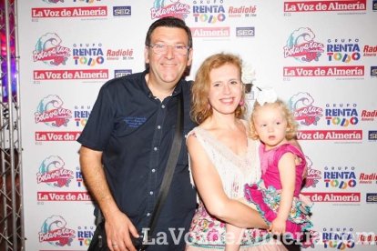 Una nueva noche comienza en la caseta.