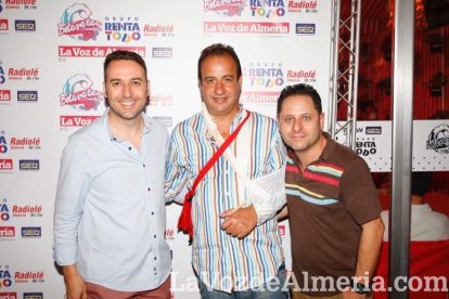 ¡En la caseta no se para ni un minuto!