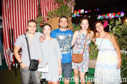 ¡En la caseta no se para ni un minuto!