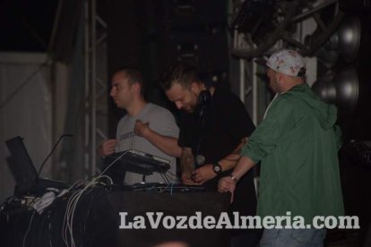 Caseta de Los 40 Principales y Guarapo Night en la Feria de Almeriía 2015. Fotos: Néstor Cánovas.