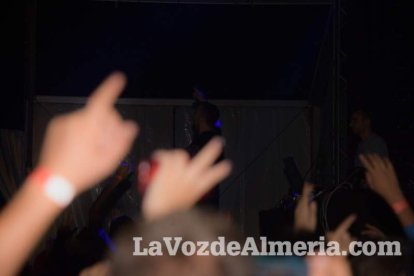 Caseta de Los 40 Principales y Guarapo Night en la Feria de Almeriía 2015. Fotos: Néstor Cánovas.