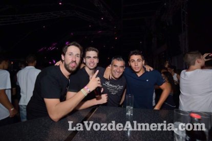 Caseta de Los 40 Principales y Guarapo Night en la Feria de Almeriía 2015. Fotos: Néstor Cánovas.