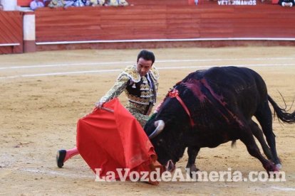 Festejo taurino con los toreros Enrique Ponce, José María Manzanares y Miguel Ángel Perera.