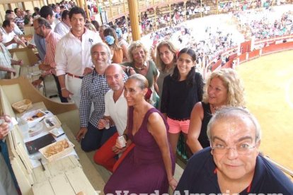 Festejo taurino con los toreros Enrique Ponce, José María Manzanares y Miguel Ángel Perera.