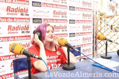 ¡Comienza a tocar la charanga de La Voz de Almería en la caseta!