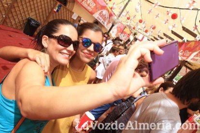 Nadie quiere perderse el último día de Feria de Mediodía.