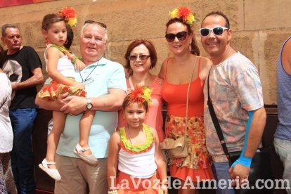 Nadie quiere perderse el último día de Feria de Mediodía.