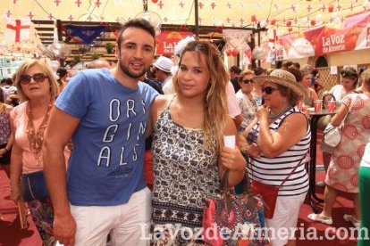 Nadie quiere perderse el último día de Feria de Mediodía.