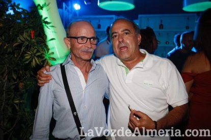 La última tanda de fotos de la caseta en esta Feria 2015, aunque la fiesta sigue. ¡A disfrutar!