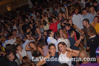 Caseta de Los 40 Principales y Guarapo Night en la Feria de Almeriía 2015. Fotos: Néstor Cánovas.