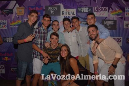 Caseta de Los 40 Principales y Guarapo Night en la Feria de Almeriía 2015. Fotos: Néstor Cánovas.