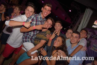 Caseta de Los 40 Principales y Guarapo Night en la Feria de Almeriía 2015. Fotos: Néstor Cánovas.