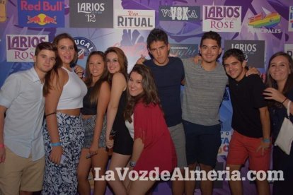 Caseta de Los 40 Principales y Guarapo Night en la Feria de Almeriía 2015. Fotos: Néstor Cánovas.