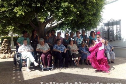 Feria del Mediodía en el centro de Almería, La Gitanica y La Plazuela.