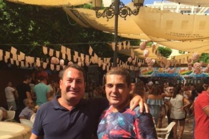 Feria del Mediodía en el ambigú de los 40 Principales y Kiosko del Mar.