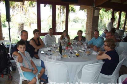 El Restaurante Club de Golf Playa Serena, en Roquetas de Mar, acogió la comida anual de inicio de campaña de Hortamar. Fotos: J. A. Barrio