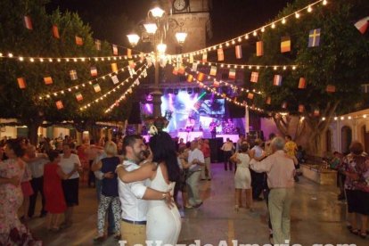 Con una gran cabalgata se inician las fiestas de la Villa de Níjar