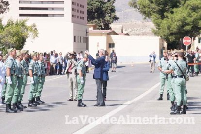 Más de 3.000 personas asisten al 95 aniversario de La Legión.El ministro de Defensa Morenés preside un acto conmemorativo que coincide co