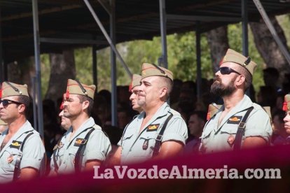 Más de 3.000 personas asisten al 95 aniversario de La Legión.El ministro de Defensa Morenés preside un acto conmemorativo que coincide co