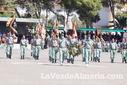 Más de 3.000 personas asisten al 95 aniversario de La Legión.El ministro de Defensa Morenés preside un acto conmemorativo que coincide co