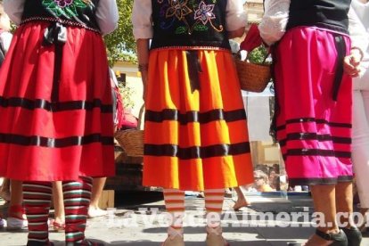 Alboloduy brinda la pisada de su primera uva a Paco Calvache