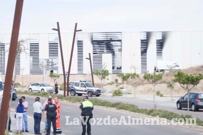 Un fallecido y dos heridos graves en una explosión en una planta de combustibles ubicada en el PITA.