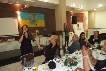 Ángela Carrasco actuó en la gala, presentada por Irma Soriano