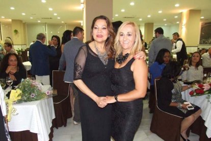 Ángela Carrasco actuó en la gala, presentada por Irma Soriano