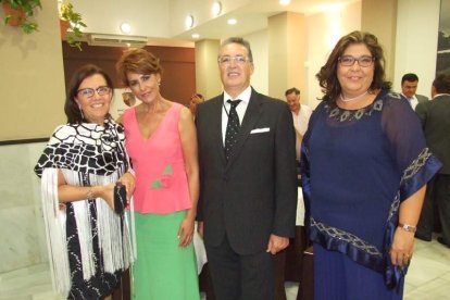 Ángela Carrasco actuó en la gala, presentada por Irma Soriano