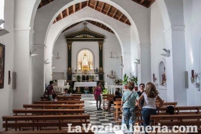 La Virgen se queda en Huebro tras la defensa de sus vecinos
